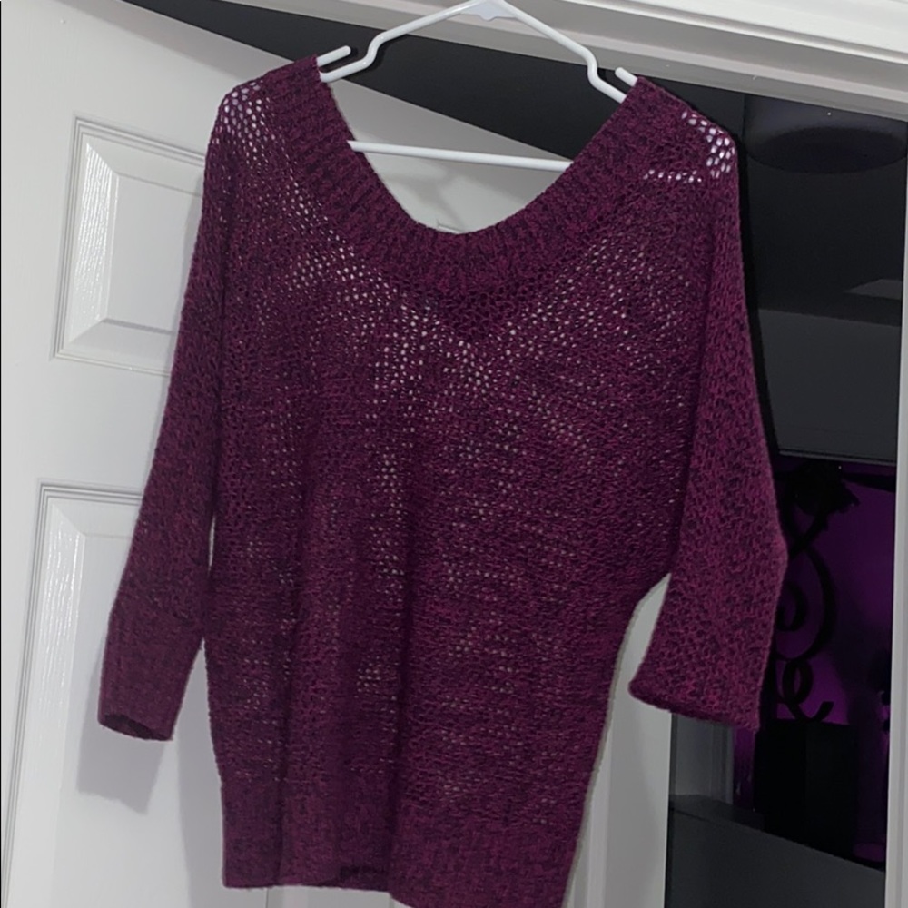 Sweatshirt